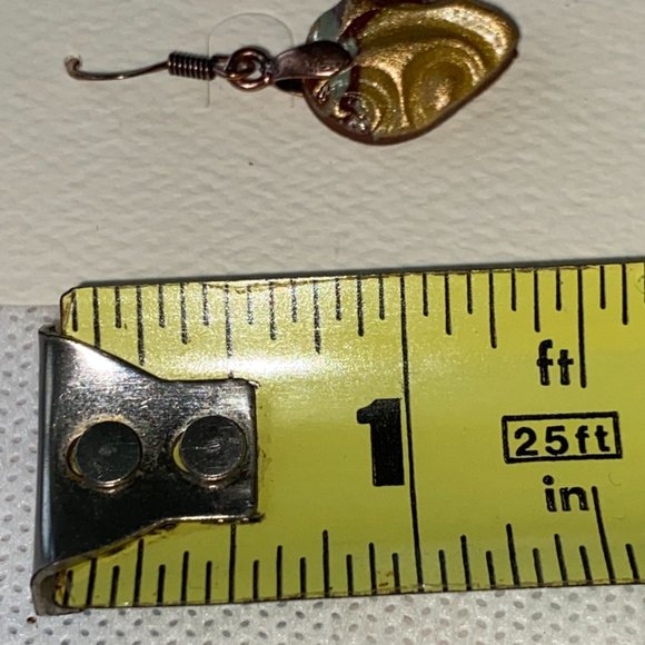 Handcrafted Gold Carved Earrings - Picture 4 of 6